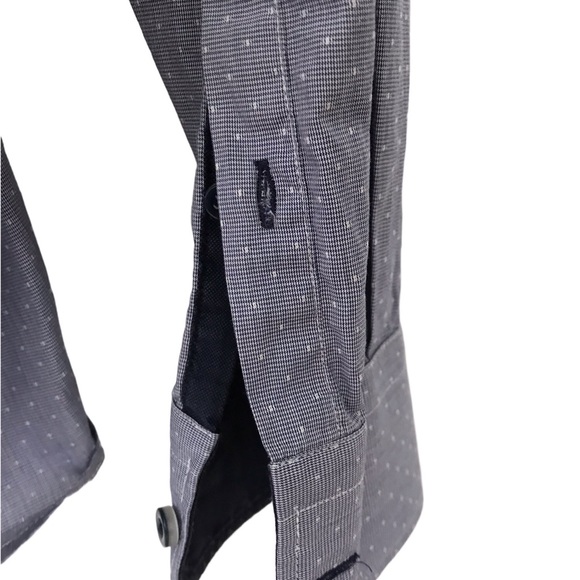 Men’s Fitted Alfred Sung Pure Shirt - Picture 5 of 5